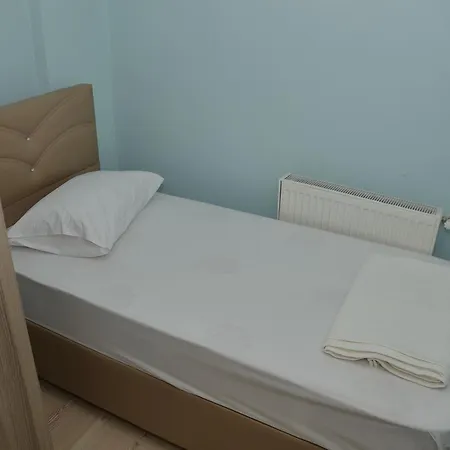 Ξενοδοχείο με διαμερίσματα Fi